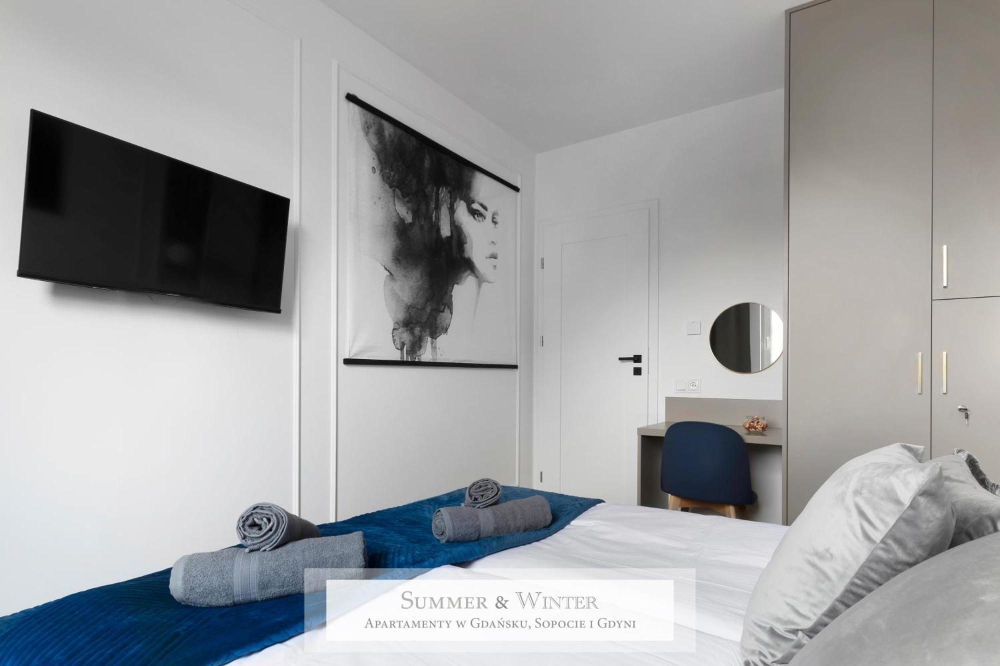4 Stars, New Luxury Butterfly & Bike Apartments, Gdynia Orlowo, 15 Wyposazonych Mieszkan, Z Sypialnia, Winda I Platnym Parkingiem, Wysoki Standard Summerwinter, Blisko Molo Orlowo, Drog Rowerowych, Stadniny I Golf Park Kültér fotó