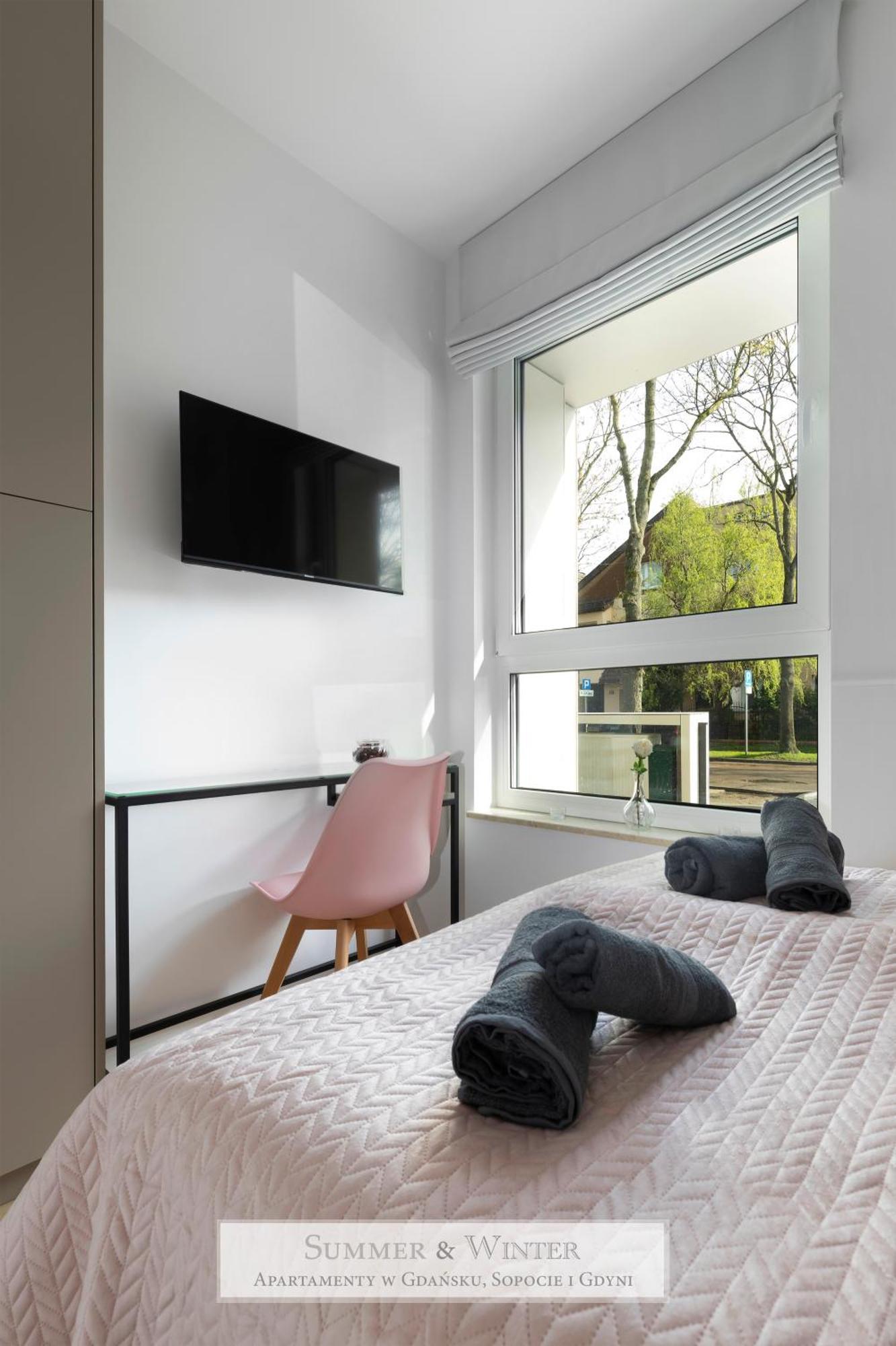 4 Stars, New Luxury Butterfly & Bike Apartments, Gdynia Orlowo, 15 Wyposazonych Mieszkan, Z Sypialnia, Winda I Platnym Parkingiem, Wysoki Standard Summerwinter, Blisko Molo Orlowo, Drog Rowerowych, Stadniny I Golf Park Kültér fotó